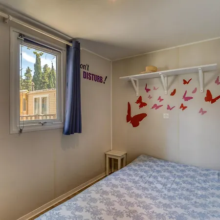 Mobilhome Avec Piscine *